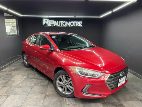 Hyundai Elantra GLS Premium Aut usado (2018) color Rojo precio $215,000