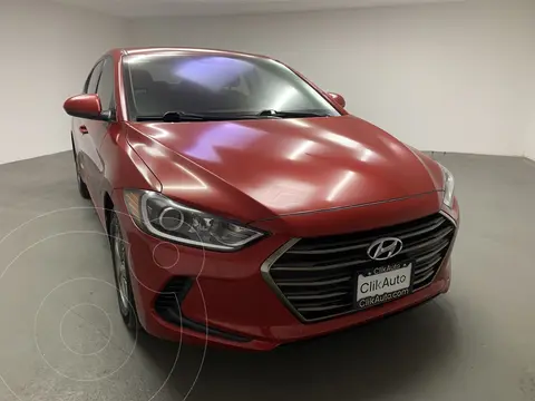 Hyundai Elantra GLS usado (2018) color Rojo precio $275,000