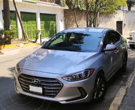 Hyundai Elantra GLS Premium Aut usado (2018) color Gris precio $287,900