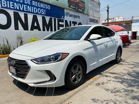 foto Hyundai Elantra GLS Aut usado (2018) color Blanco precio $220,000