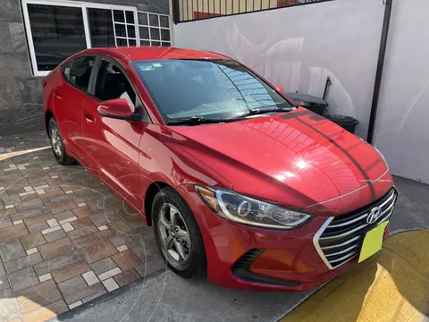 Hyundai Elantra GLS Aut usado (2017) color Rojo precio $195,000