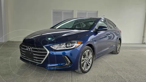 Hyundai Elantra Limited Tech Navi Aut usado (2018) color Azul financiado en mensualidades(enganche $53,784 mensualidades desde $5,709)