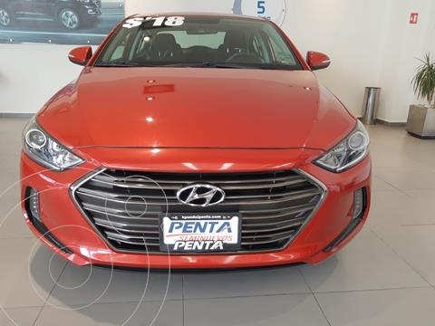 foto Hyundai Elantra GLS Premium usado (2018) color Rojo precio $270,000