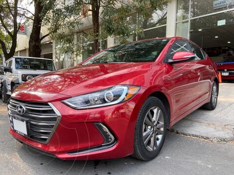 Hyundai Elantra GLS Aut usado (2017) color Rojo precio $260,000