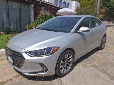Hyundai Elantra Limited Tech Navi usado (2018) color Plata precio $270,000