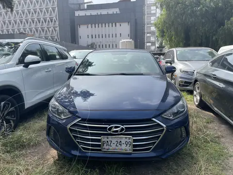 Hyundai Elantra Limited Tech Navi Aut usado (2017) color Azul financiado en mensualidades(enganche $87,500 mensualidades desde $7,452)