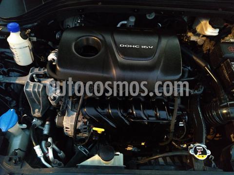 Hyundai Elantra  1.6L Full usado (2015) color Negro precio $13,800