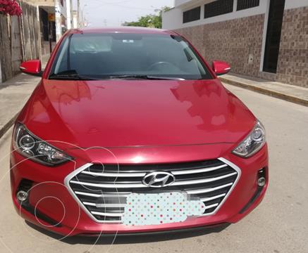 foto Hyundai Elantra  1.6L GL Full usado (2017) color Rojo precio u$s15,000