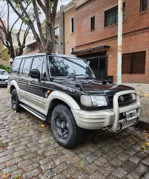 Hyundai Galloper 2.5 EXD Larga usado (2000) color Negro precio u$s10.000