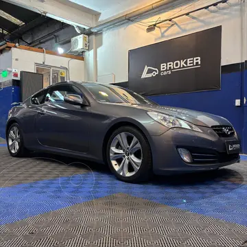 Hyundai Genesis Coupe 3.8 Aut usado (2011) color Gris Titanio precio u$s35.000