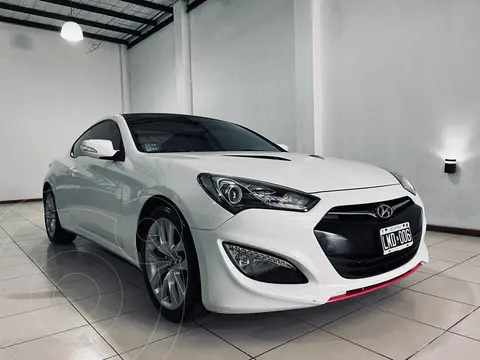 foto Hyundai Genesis Coupé 2.0 usado (2012) color Blanco precio u$s22.300