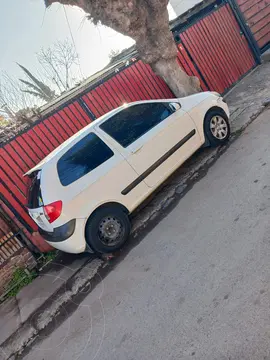 Hyundai GETZ 3P 1.4L usado (2008) color Blanco precio $2.700.000