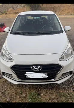 Hyundai Grand i10 Sedan 1.2L GL Ac usado (2019) color Blanco precio $6.600.000