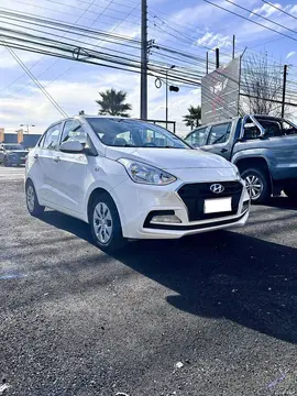 Hyundai Grand i10 Sedan 1.2L GL Ac usado (2020) color Blanco financiado en cuotas(pie $1.700.000 cuotas desde $278.000)