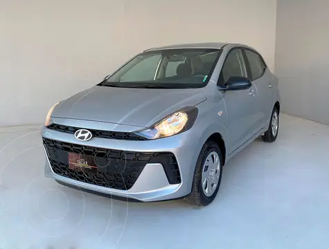 Hyundai Grand i10 Sedan GL Mid Aut usado (2026) color plateado precio $249,000