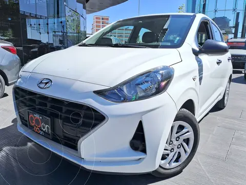 Hyundai Grand i10 Sedan GL MID usado (2023) color Blanco financiado en mensualidades(enganche $61,312 mensualidades desde $4,689)