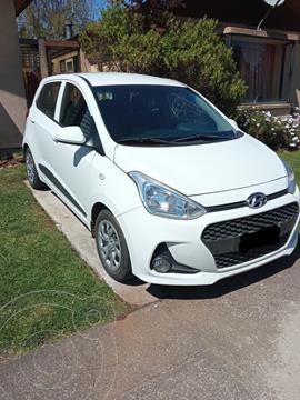 Hyundai Grand i10 1.2L GLS Aut usado (2019) color Blanco precio $7.000.000