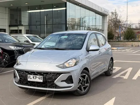 Hyundai Grand i10 1.2L Plus usado (2026) color Plata financiado en cuotas(pie $1.900.000)
