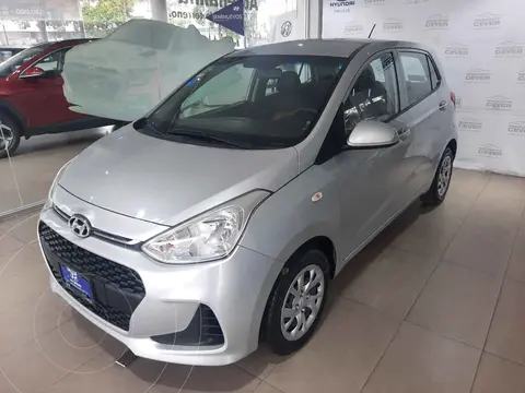 Hyundai Grand i10 GL usado (2018) color Plata financiado en mensualidades(enganche $51,250 mensualidades desde $3,748)