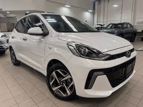 Hyundai Grand i10 GLS usado (2024) color Blanco precio $294,900