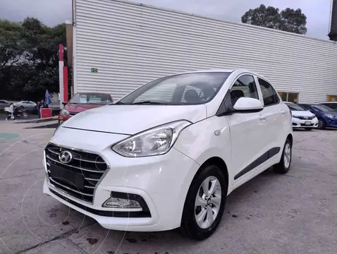 Hyundai Grand i10 GLS Aut usado (2020) color Blanco precio $219,000