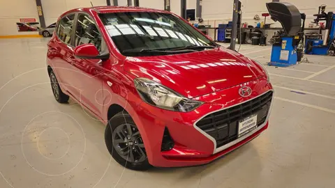 Hyundai Grand i10 MID usado (2022) color Rojo precio $219,900