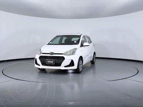 Hyundai Grand i10 MID usado (2020) color Blanco precio $221,999