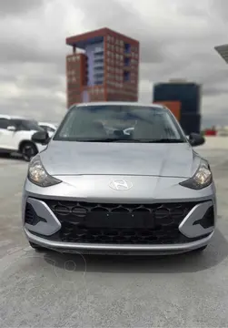 foto Hyundai Grand i10 GL usado (2024) color Plata precio $225,000