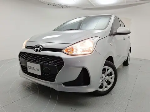 Hyundai Grand i10 GL MID Aut usado (2019) color Plata precio $184,389