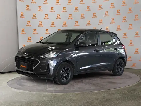 Hyundai Grand i10 MID Aut usado (2022) color Gris financiado en mensualidades(enganche $53,851 mensualidades desde $4,308)