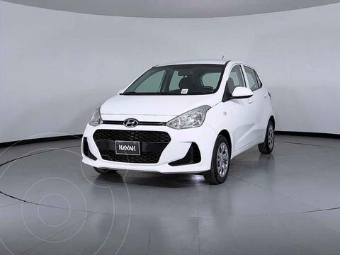 Hyundai Grand i10 MID usado (2020) color Blanco precio $220,999