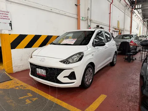 Hyundai Grand i10 GL usado (2024) color Blanco financiado en mensualidades(enganche $51,600 mensualidades desde $4,600)