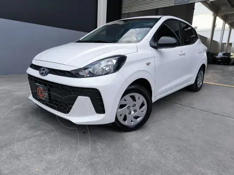 Hyundai Grand i10 GLS usado (2024) color Blanco financiado en mensualidades(enganche $68,125 mensualidades desde $5,209)