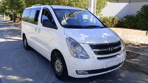 Hyundai H-1 Minibus GLS 2.5 Diesel 9S usado (2013) color Blanco precio $8.490.000