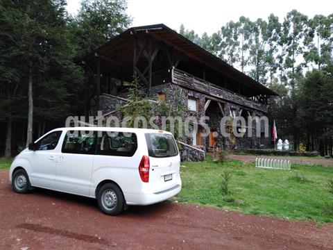 Hyundai H-1 Minibus 2.5L GL Diesel 10S Ac usado (2017) color Blanco precio $16.000.000