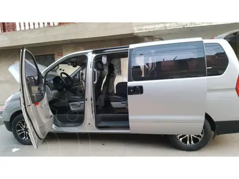 Hyundai H1 Van GL 2.5L TDI 6 Pas usado (2013) color Plata precio u$s7,250