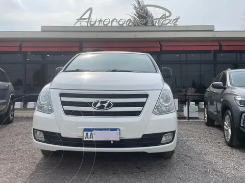 Hyundai H1 H1 2.4 MPI  12 PAS AUT FULL PRE. usado (2016) color Blanco precio u$s29.000