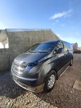 Hyundai H1 H1 2.5 TDI 12 PAS FULL PREMIUM AUT usado (2015) color Gris precio u$s14.000