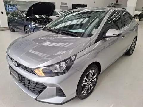 Hyundai HB20 GL Mid Aut usado (2024) color plateado precio $230,000
