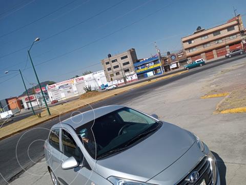 Hyundai Grand i10 Sedan GLS usado (2018) color Plata precio $159,000