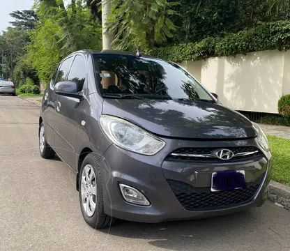 Hyundai i10 GLS usado (2011) color Gris Oyster precio u$s8.800