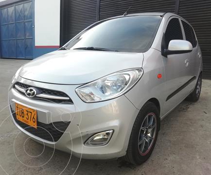 foto Hyundai i10 1.1 D.H. usado (2013) color Plata precio $22.300.000