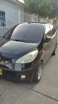 Hyundai i10 1.1 usado (2011) color Negro precio $25.000.000