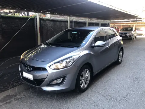 Hyundai i30 1.6L GLS usado (2014) color Gris Acero precio $8.000.000