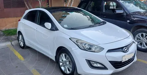 Hyundai i30 GLS 1.6 Sun usado (2015) color Blanco precio $10.300.000