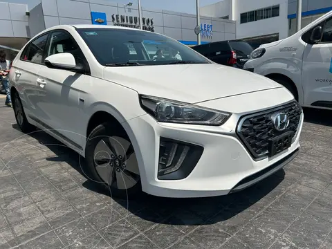 Hyundai Ioniq GLS Premium usado (2020) color Blanco financiado en mensualidades(enganche $68,000 mensualidades desde $6,573)