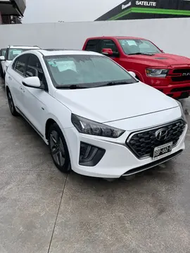 Hyundai Ioniq Limited usado (2020) color Blanco financiado en mensualidades(enganche $131,670 mensualidades desde $5,657)