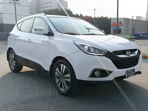 Hyundai ix 35 Limited Aut usado (2015) color Blanco precio $178,300