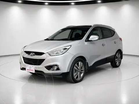Hyundai ix 35 Limited Aut usado (2015) color plateado precio $195,000