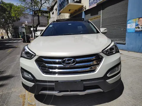 Hyundai Santa Fe 2.4 GLS 7 Pas Full 4x4 usado (2014) color Blanco precio u$s22.900